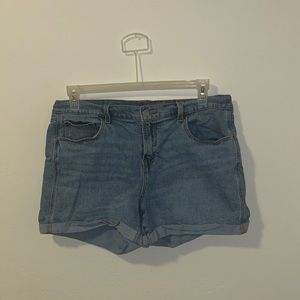 this short is so so cute, but it has a small rip in the back, so it's on sale!